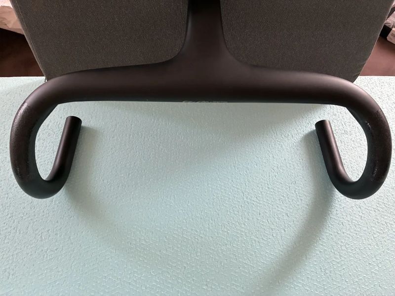 Silniční aero kokpit