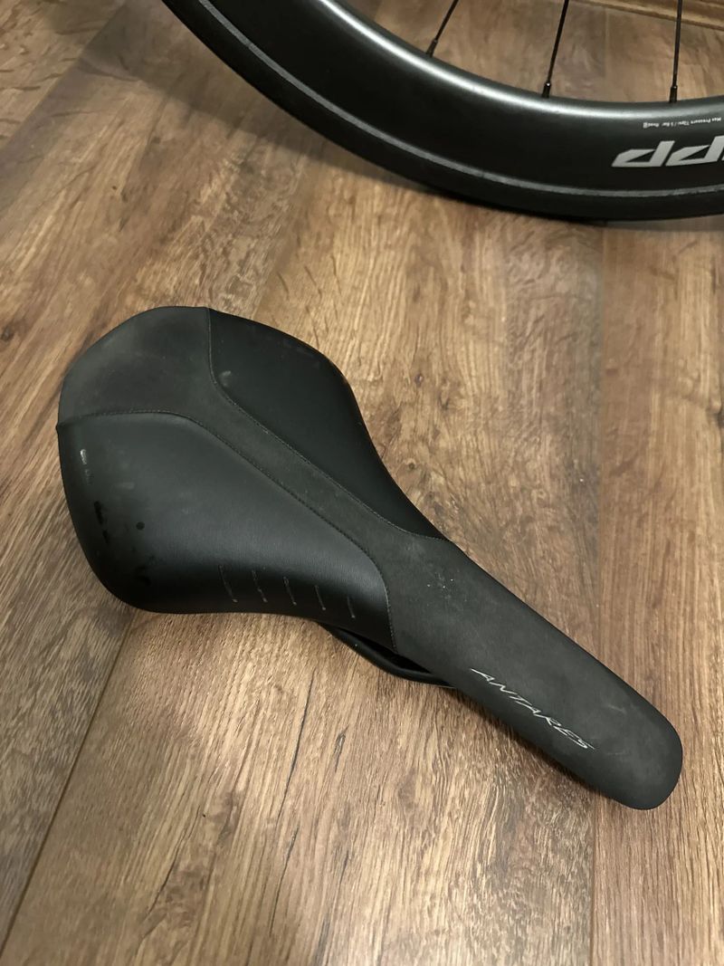 Van Rysel EDR CF Disc | SRAM Force AXS | Zipp 303 S | Quarq Powermete