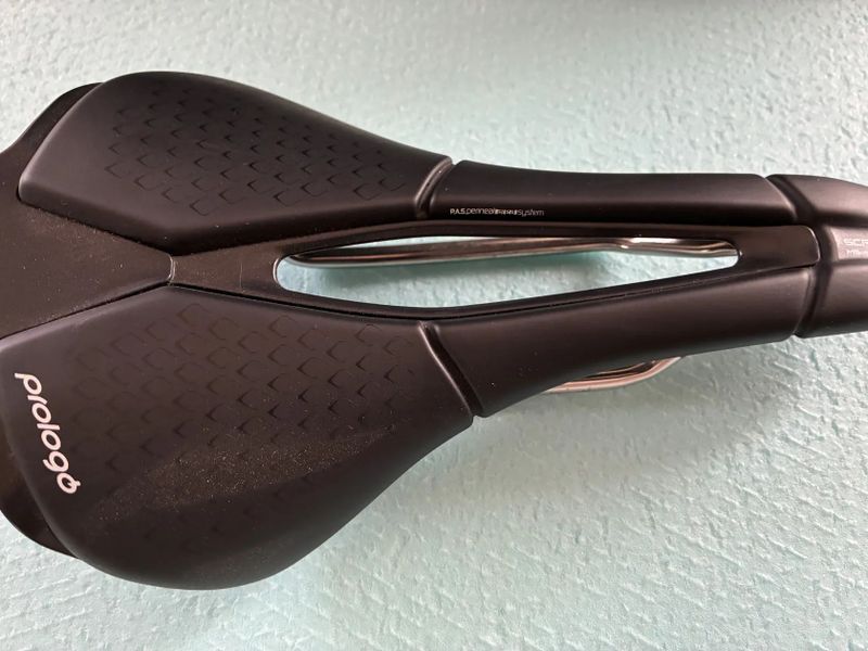 Prologo Scratch M5 Pas Tirox 140mm.