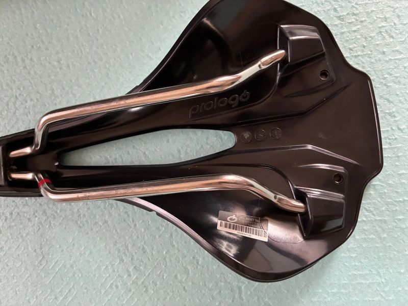 Prologo Scratch M5 Pas Tirox 140mm.