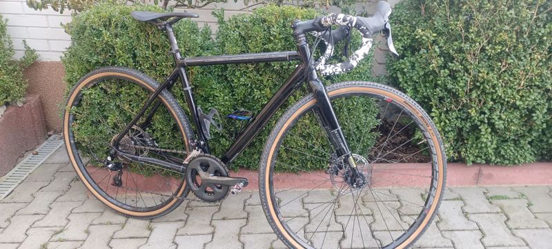 Gravel Marin 2x12, bezduše 