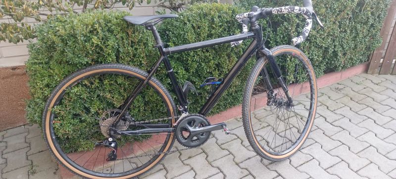 Gravel Marin 2x12, bezduše 