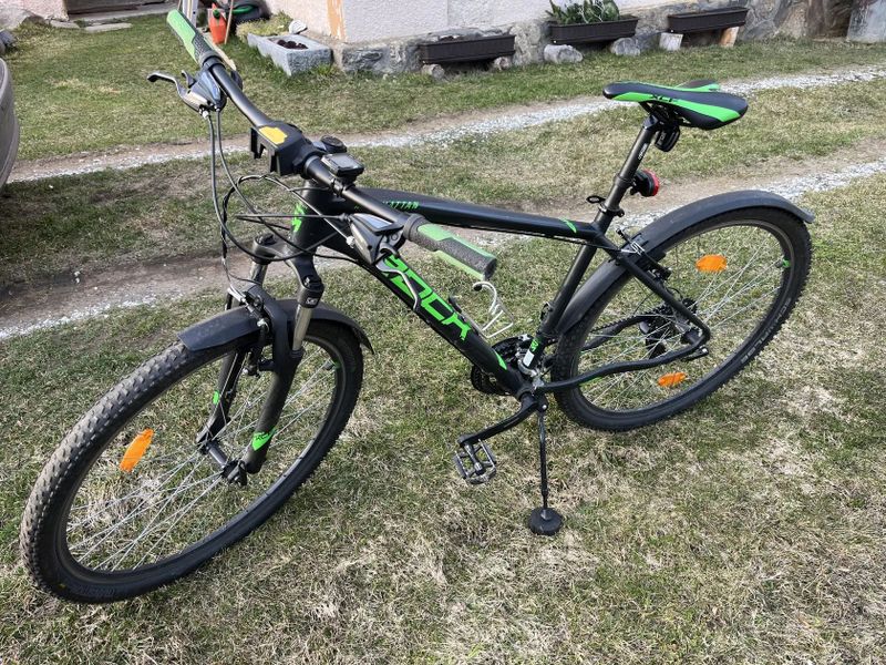 Rock Machine Manhattan