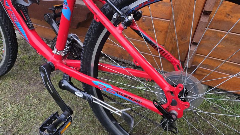 Dětské horské kolo 26" Rock Machine Surge v. XS 145-162cm jako NOVÉ nevyužité.