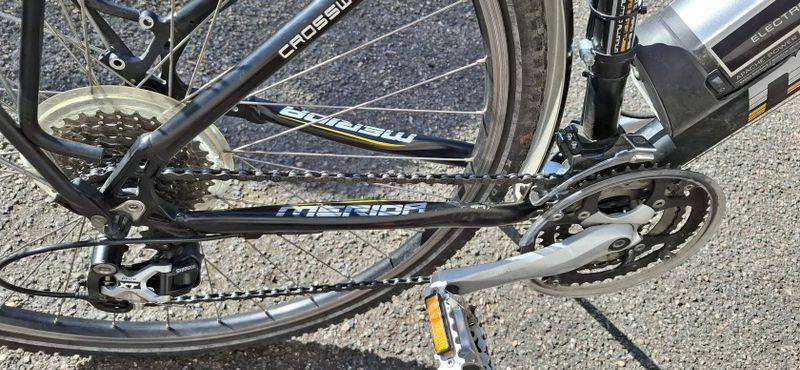 2x elektrokolo Merida Crossway TFS 500 (prodej i samostatně)