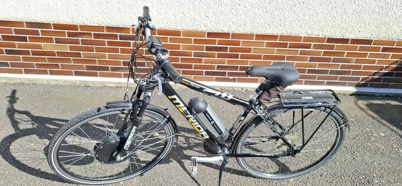 2x elektrokolo Merida Crossway TFS 500 (prodej i samostatně)