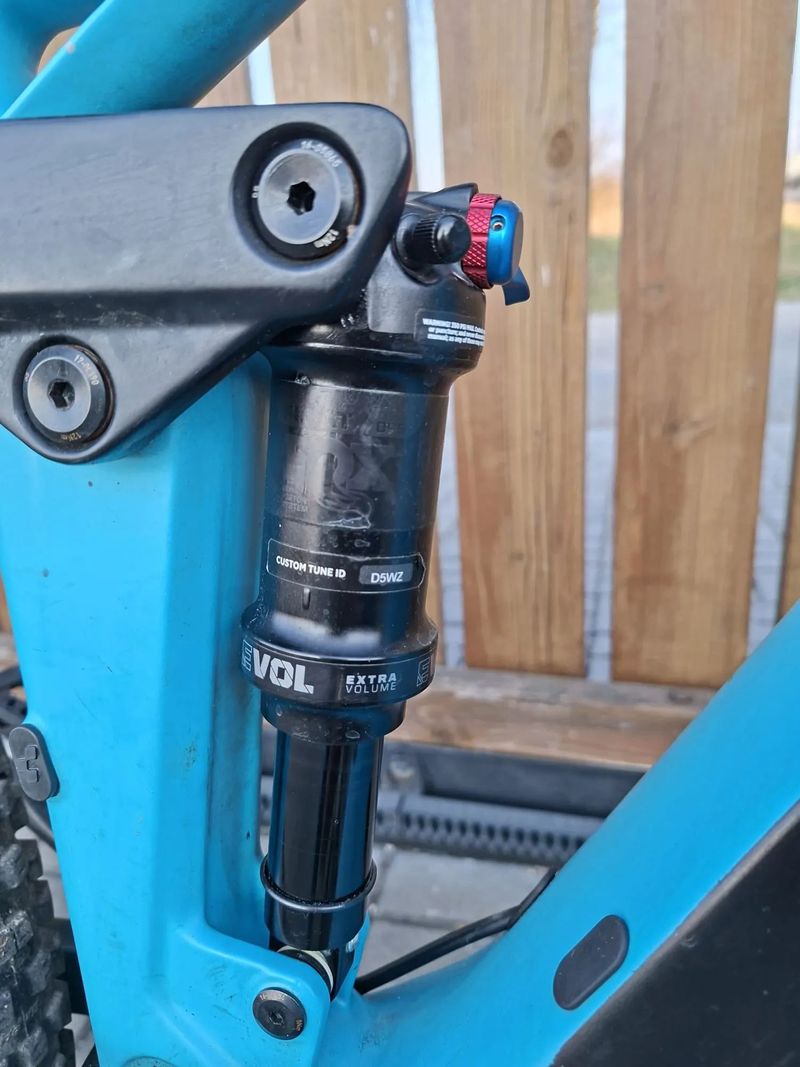 Cube Stereo 140 HPC Race 27.5 velikost S