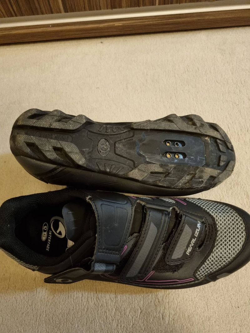 Pearl Izumi 42 stélka 26,5 cm