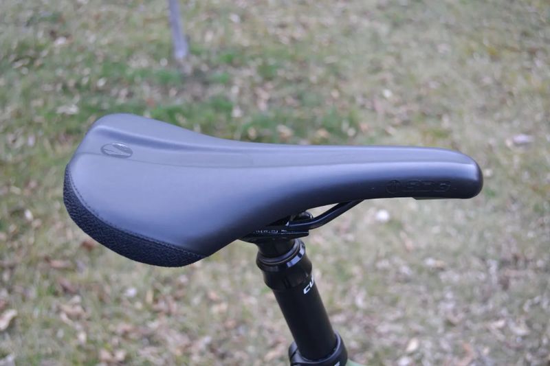 Cube Stereo 120 HPC TM 29 2022 flashgrey´n´olive (XL) Top stav