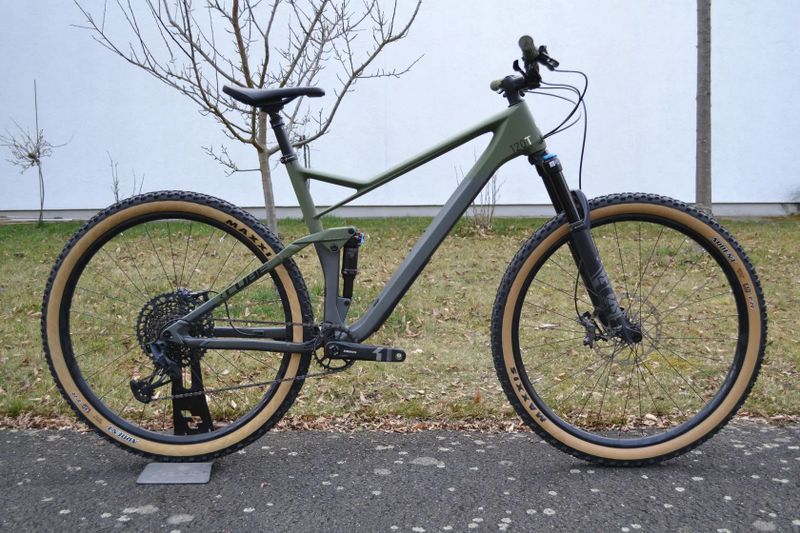 Cube Stereo 120 HPC TM 29 2022 flashgrey´n´olive (XL) Top stav