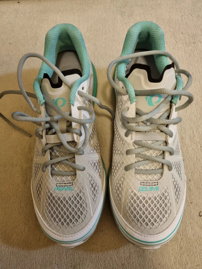 Pearl Izumi 42 stélka 26,5 cm