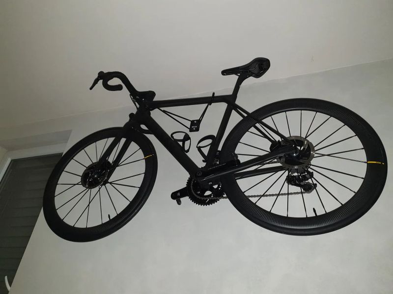 prodam silnicni kolo canyon cf slx disc 9.0 di2