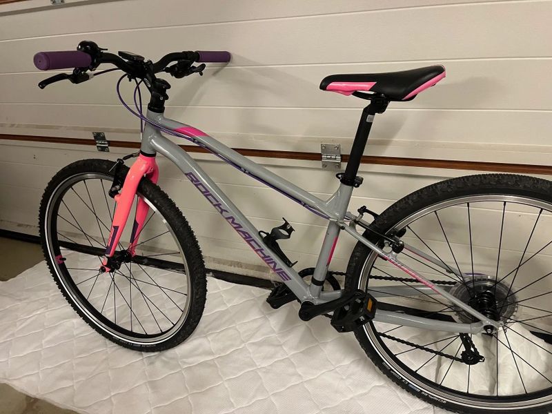 Nepoužité dětské kolo Rock Machine Thunder 26 VB 