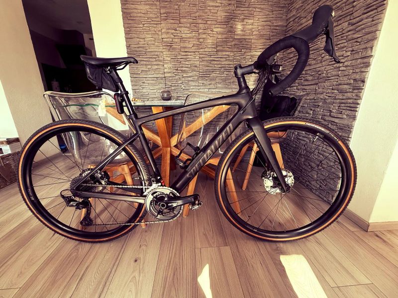 Specialized Diverge Carbon