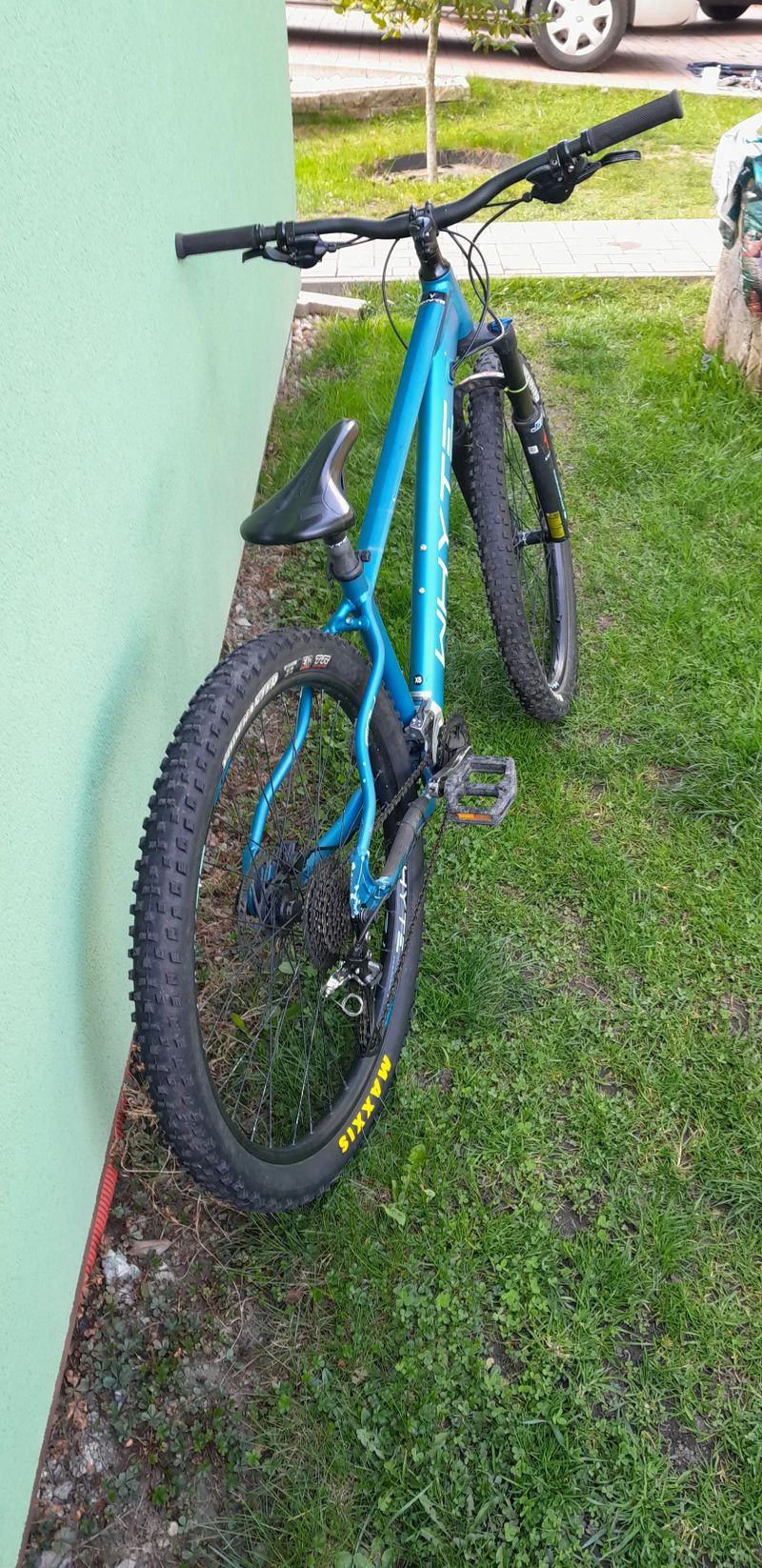 Whyte 604 compact