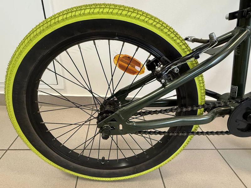 Btwin BMX 20 Wipe 500 TOP STAV najeto 300 km max, nové 6000 Kč