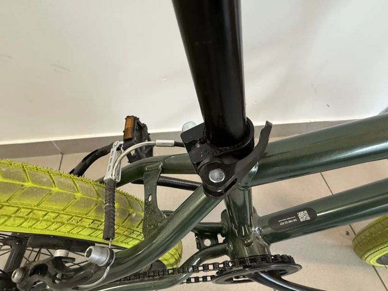 Btwin BMX 20 Wipe 500 TOP STAV najeto 300 km max, nové 6000 Kč