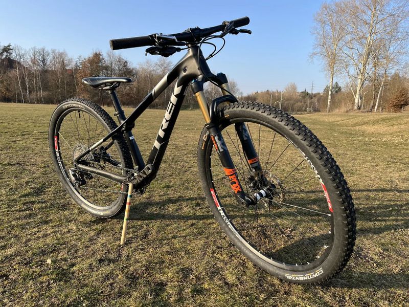 Závodní TREK PROCALIBER, vel. XS / 27,5”
