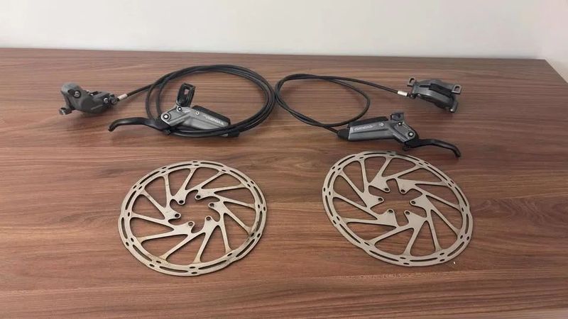 Brzdy Sram Code Bronze Stealth 4 pístek zadní + přední + kotouče