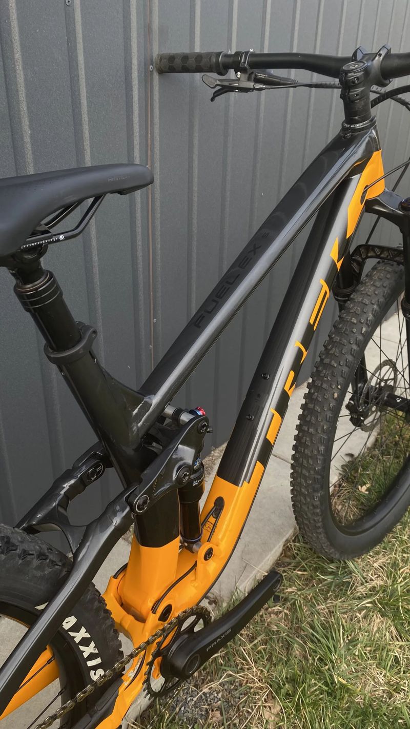 Zánovní horské kolo Trek Fuel EX 5