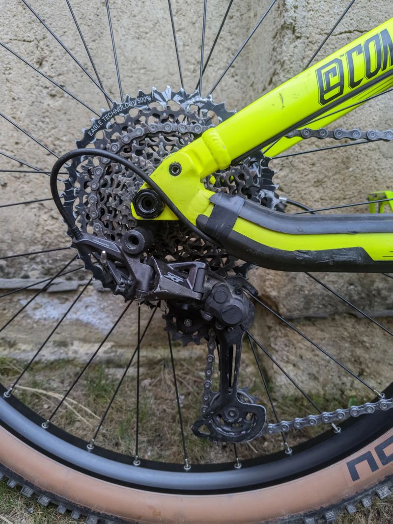 Commencal Meta AM V4 650B