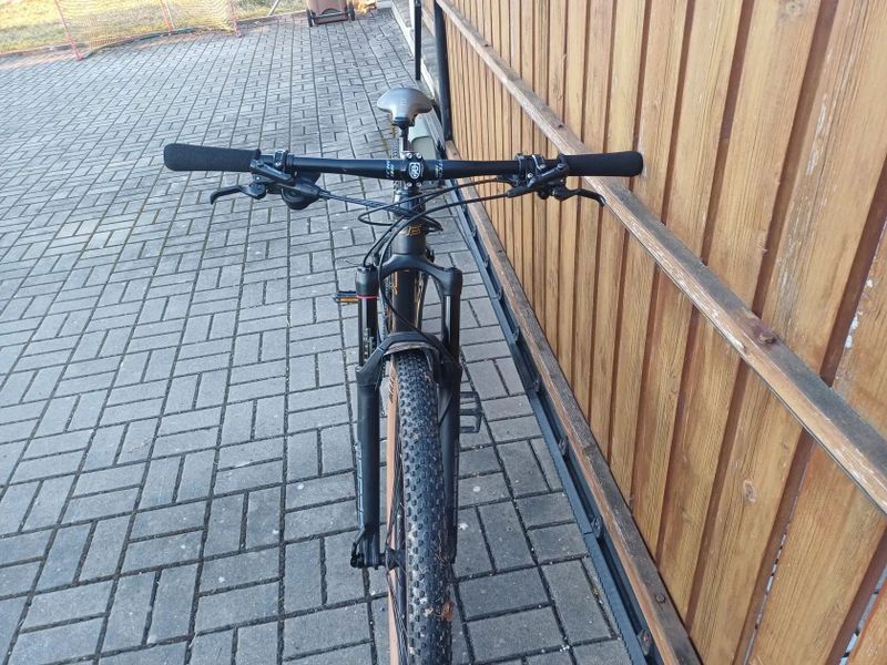 4EVER SCANNER TEAM 2021 s teleskopickou sedlovkou Kind Shock 