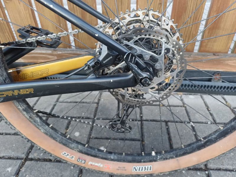 4EVER SCANNER TEAM 2021 s teleskopickou sedlovkou Kind Shock 