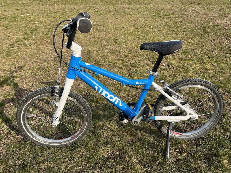 Lehké dětské kolo Woom 3, vel.16”