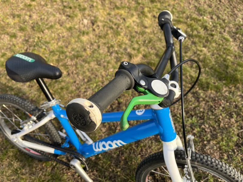 Lehké dětské kolo Woom 3, vel.16”
