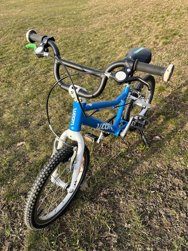 Lehké dětské kolo Woom 3, vel.16”