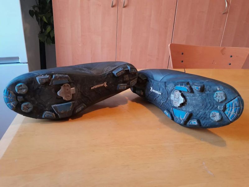 SHIMANO MTB SH-XC701ML ČERNÉ, podrážka Michelin