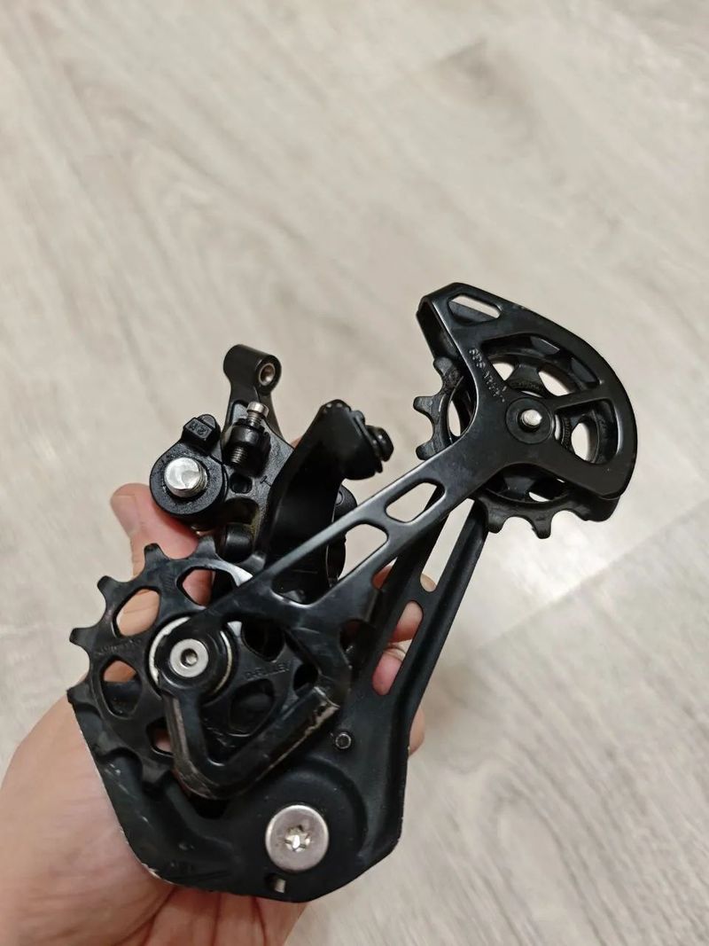 Shimano DEORE 11 speed