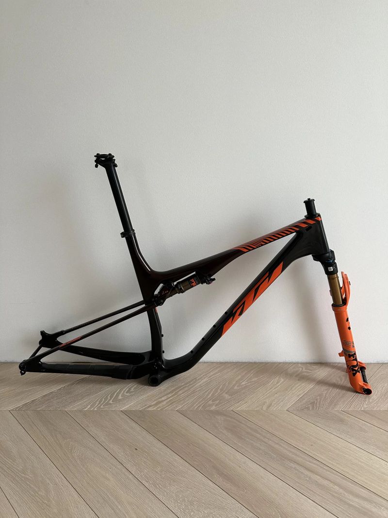 KTM Scarp Exonic ve vel. XL