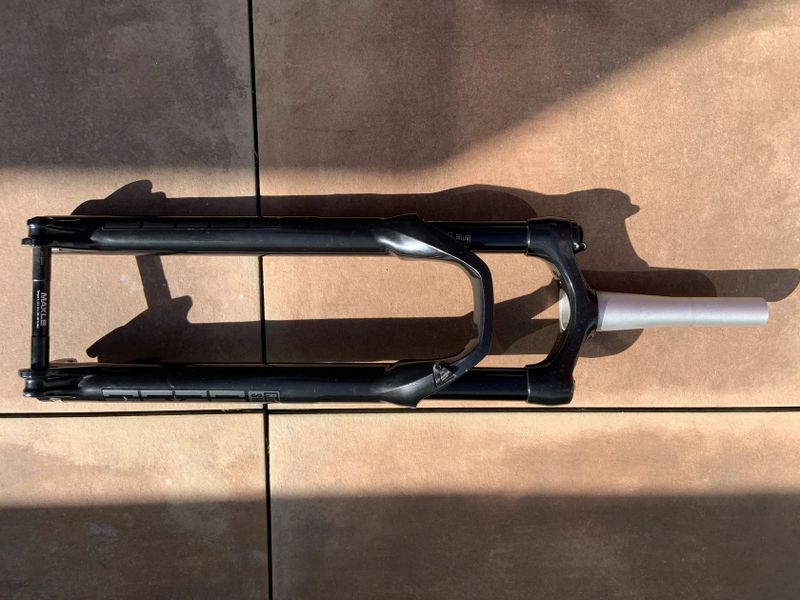 Prodám parádní vidlici Rock Shox Reba 110mm na 29'