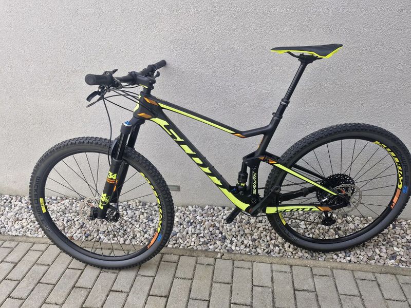 Scott Spark 930 (nová sada Sram GX 1x12, brzdy Shimano XT)