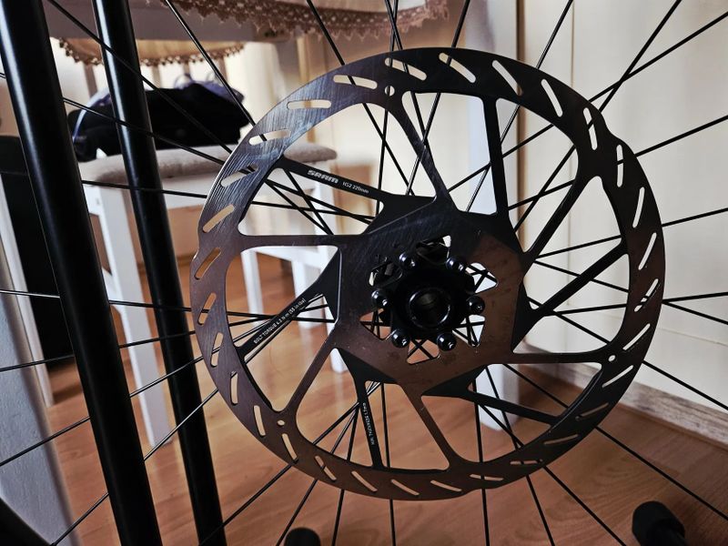 Nové kotúče Sram HS2 Rounded 220mm / 2mm