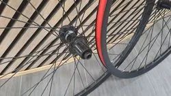 Zapletená kola 28", gravel