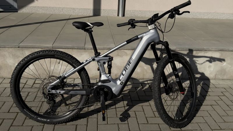 Cube Cube Stereo Hybrid Race 120 750 Wh vel. S