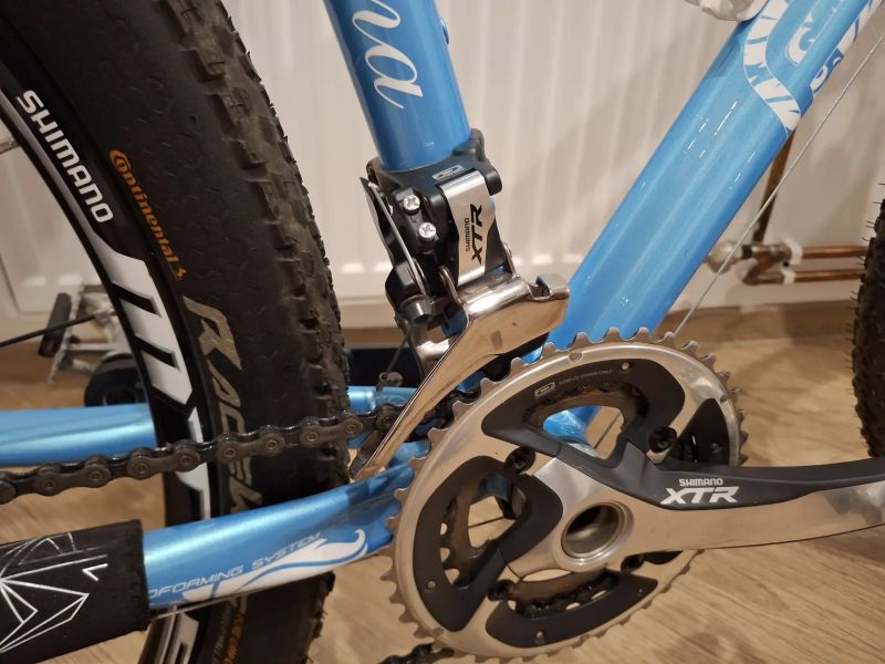 Kolo s rámem Force Bellona velikost 18 27,5 gumy