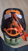 Prodám přilbu Dynafit TLT zelená oranžová