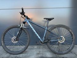 Specialized ROCKHOOPER 29" kód výrobce 91522-7903 najeto cca 100 km, velikost M 