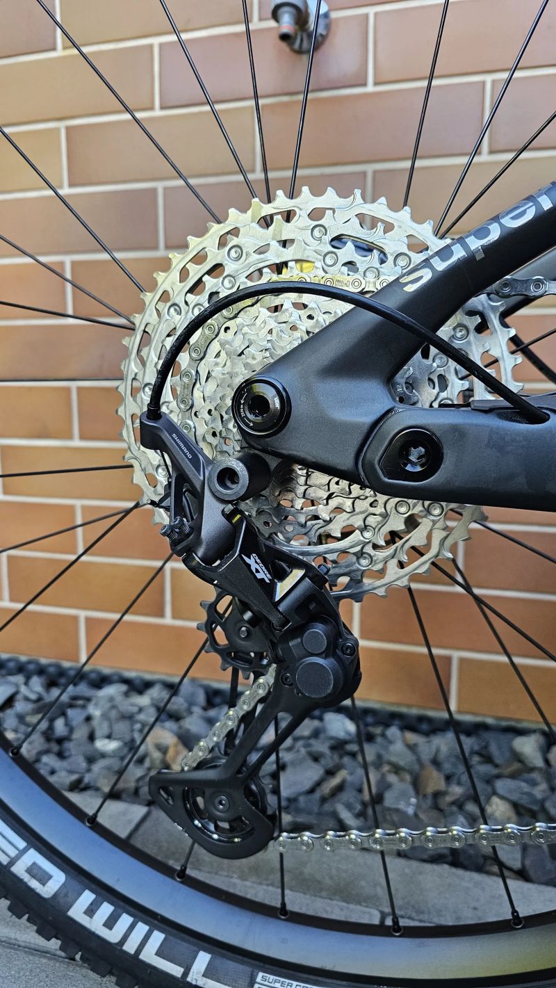 Superior iXF 9.7 Matte Carbon