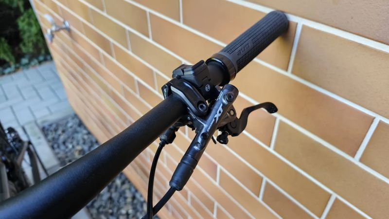 Superior iXF 9.7 Matte Carbon