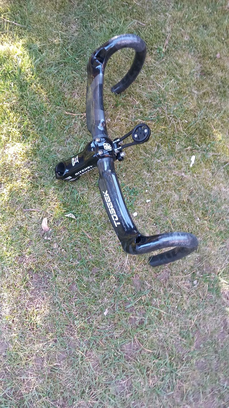 Prodám karbonová řidítka 