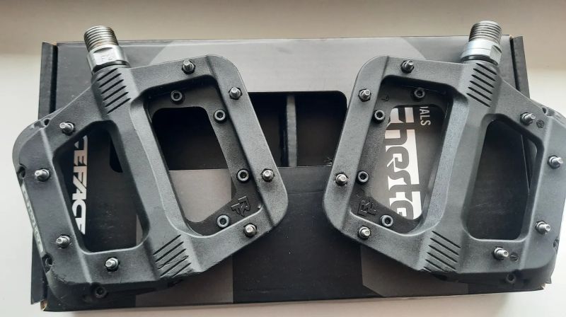 Pedály Race Face Chester 