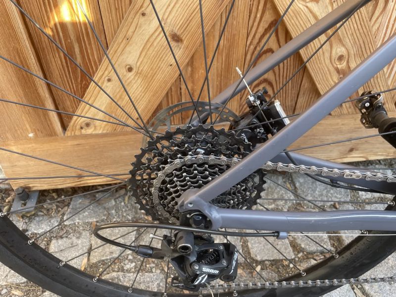 Triban GRVL 520 Sram Apex 1