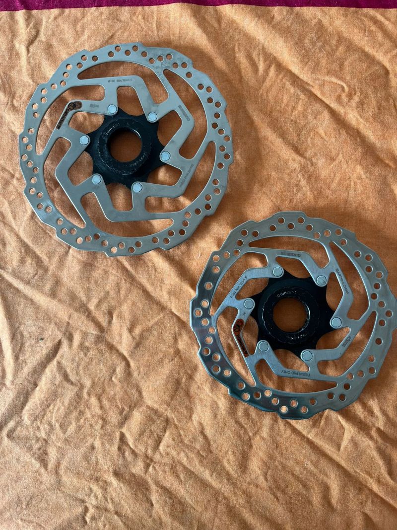 Brzdové kotouče Shimano (160+180)