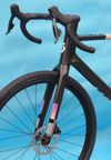 SCOTT Addict Gravel 30 AXS 2025 - atraktivní gravel na Sram Rival AXS – NOVÝ