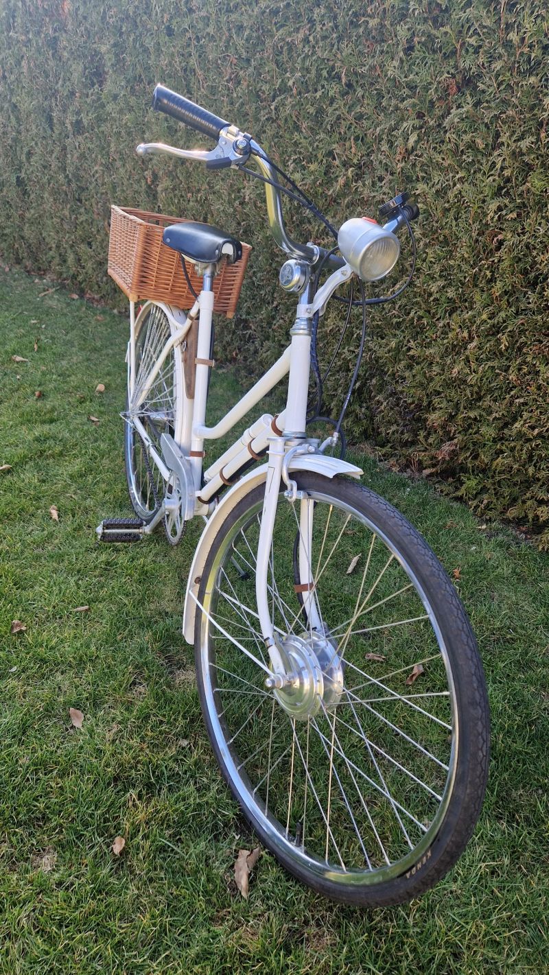 dámské retro elektrokolo