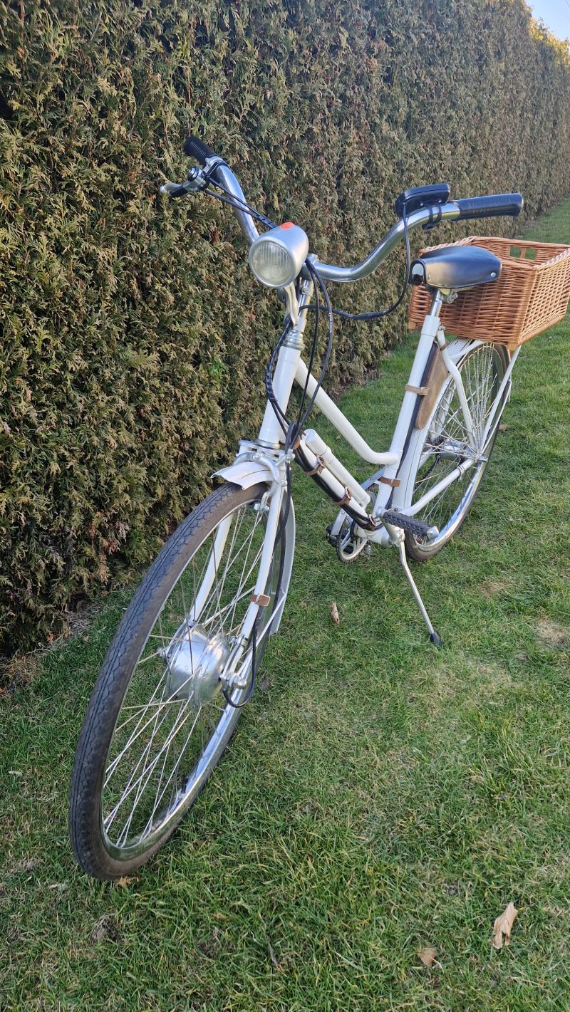 dámské retro elektrokolo